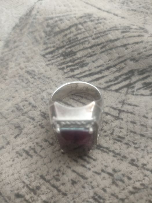 Продам мужскую печатку серебро