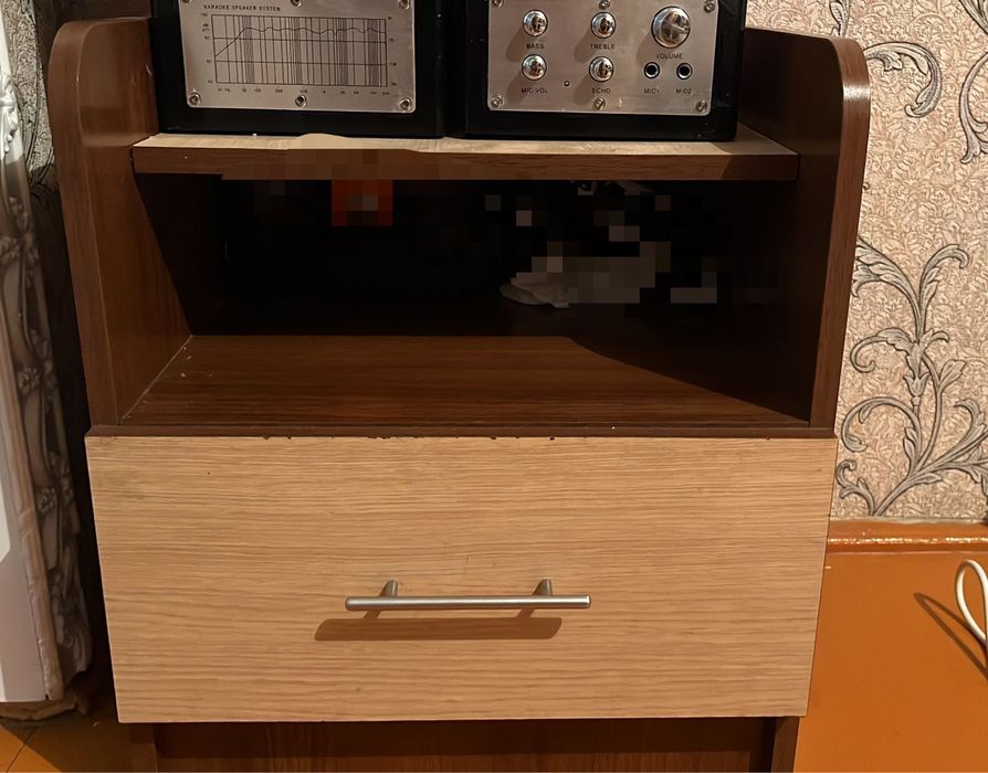 Куннилингус жалап жатқан бейнені қарау