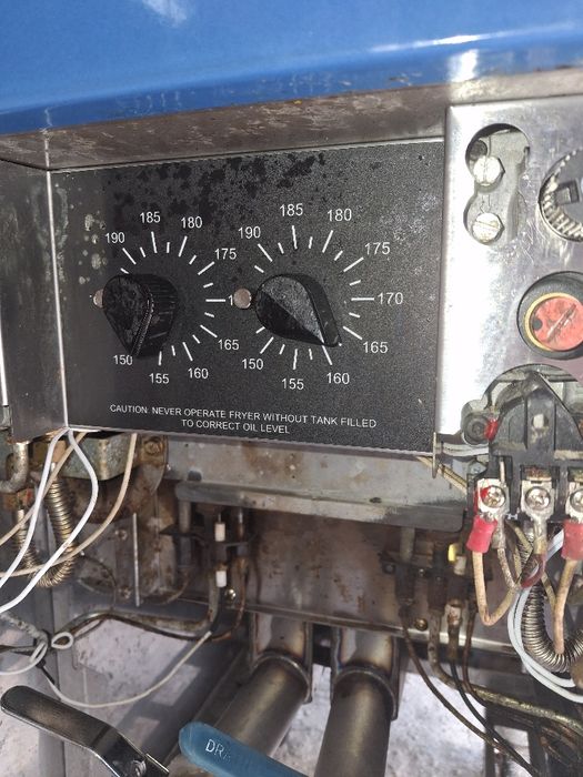 Фритюрник професионален на газ BLUE SEAL