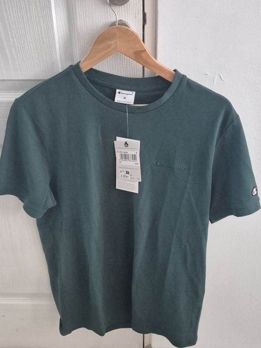 Tricou Champion   .