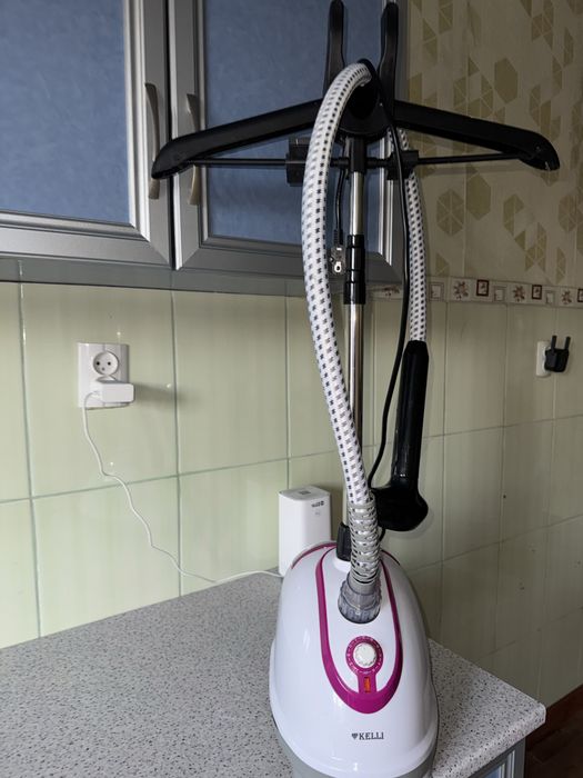 Отпариватель в хорошем состоянии