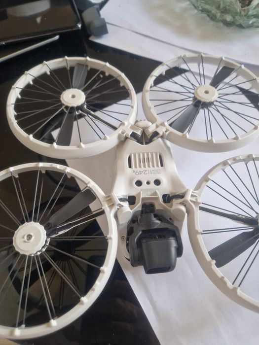 Dji flip ca noua.numai drona
