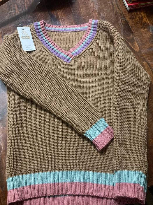 Классный эстетичный свитр