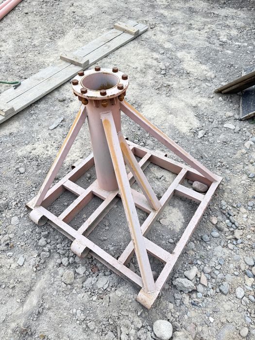 Кран подъемник продается