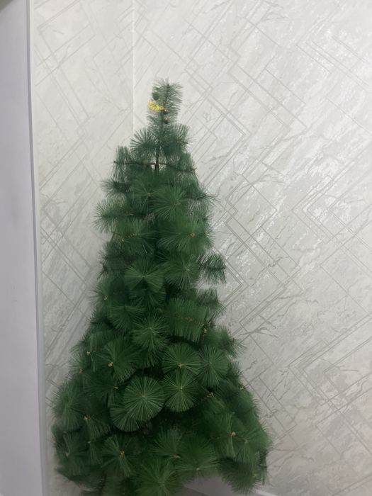 елка срочно продаю