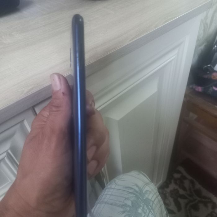 Сотовы телефон самсунг а 10