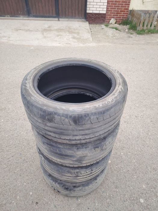 Шины летние 4шт б/у