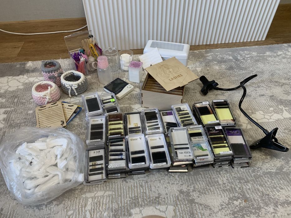 Срочно! Для наращивания ресниц набор