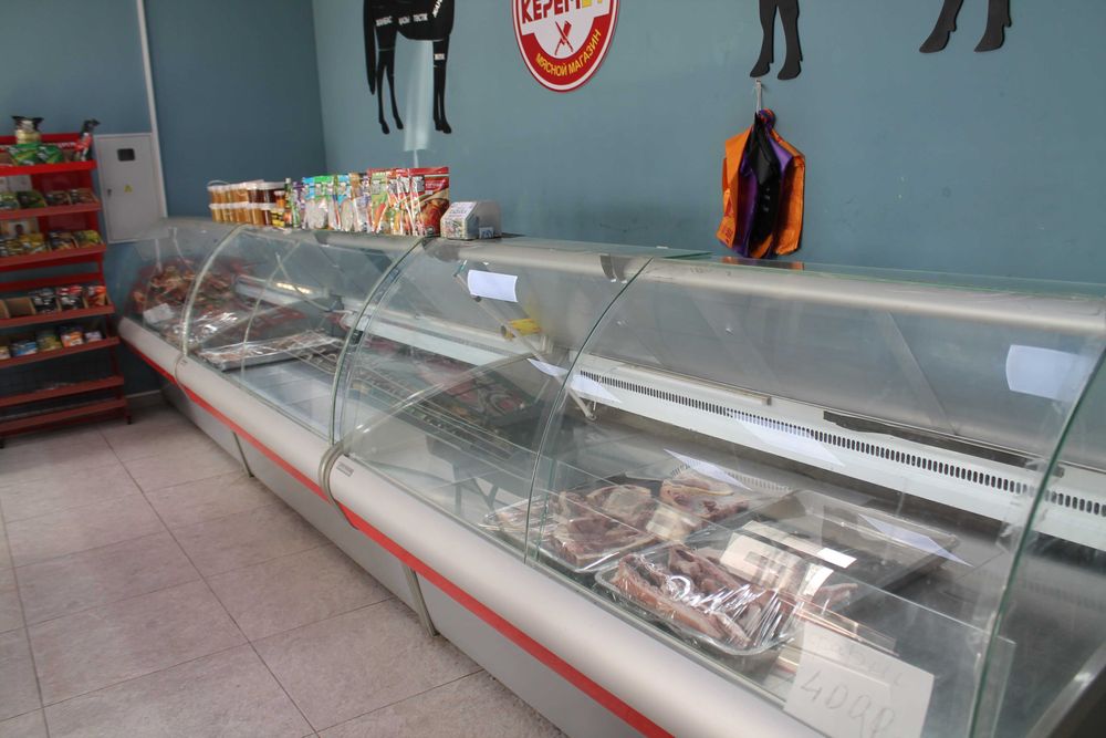 Сдается в аренду мясной магазин.