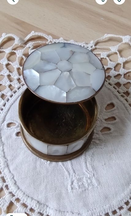 cutie sidef delicată, handmade