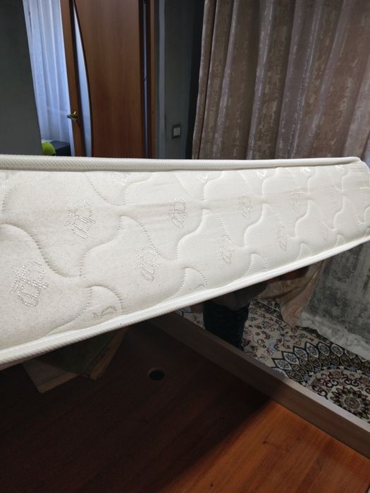 Продам матрас 160*200