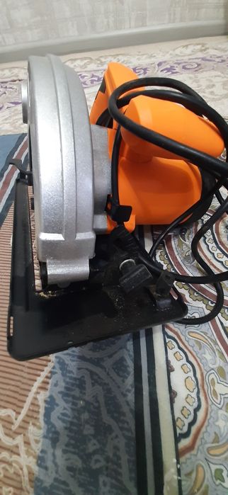 Продам пила дисковая