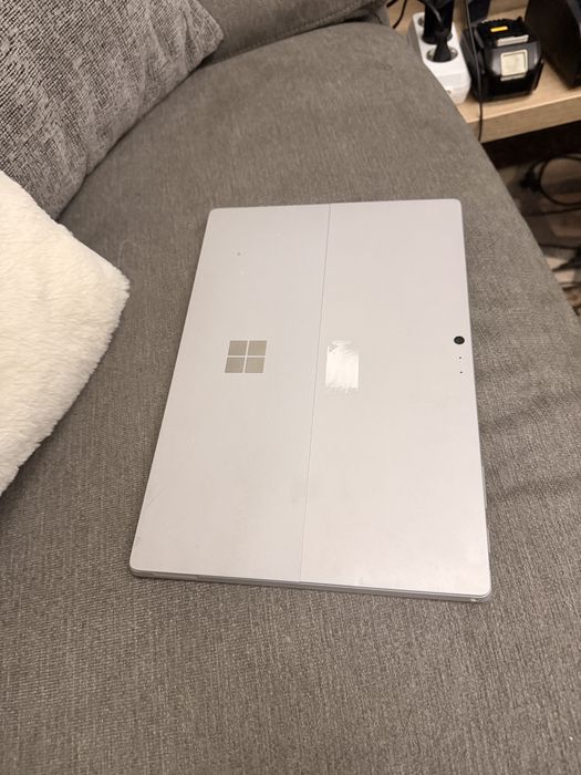 Tableta Microsoft Surface Pro 4, i7, 16 gb ram