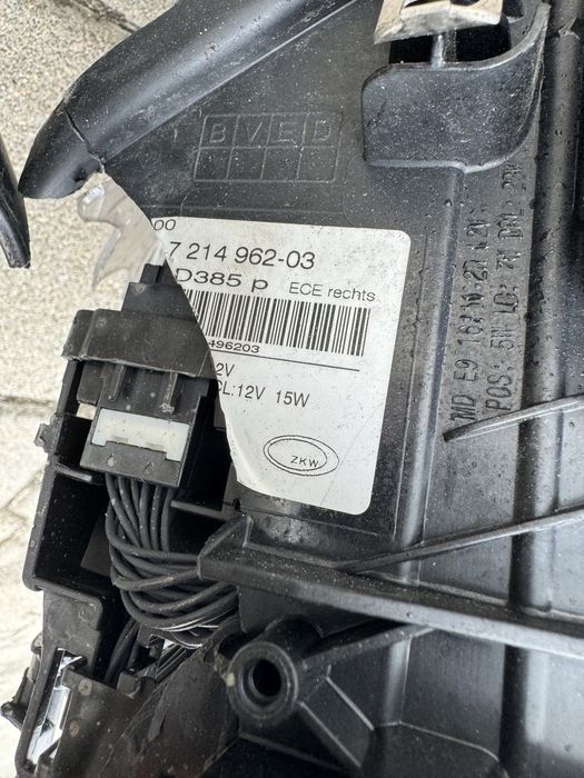 Десен оборудван фар за BMW G30 G31 Adaptive led