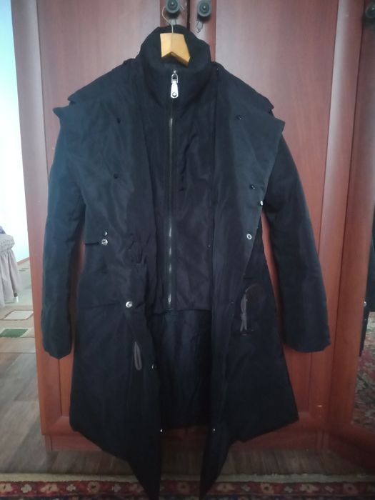 Продам пуховик,пихора новая.