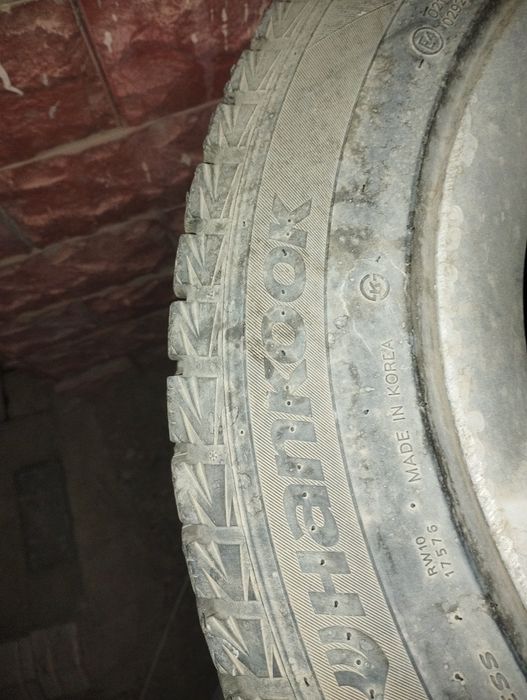 Диски с зимней резиной R18 BMW