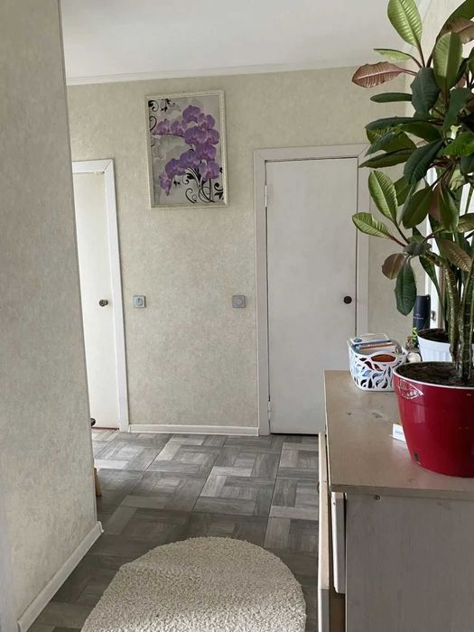 Дава се под наем Двустаен апартамент в София, Зона Б-18 - 61 кв.м за 443.7 € - Снимка #3