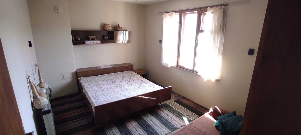 Продава се Къща в с. Ковачевци, Област Перник - 80 кв.м за 1875 €/кв.м - Снимка #11