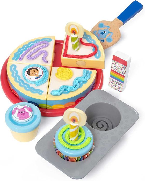 Дървен комплект за игра за рожден ден Melissa & Doug за дървена кухня