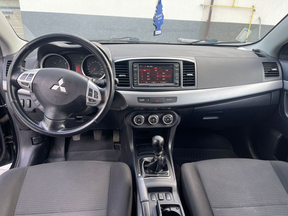 Mitsubishi Lancer