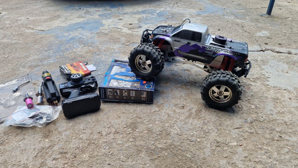 Нитро количка HPI Savage .21 (Мащаб 1:8) – Пълен комплект (RTR) / Моделизъм