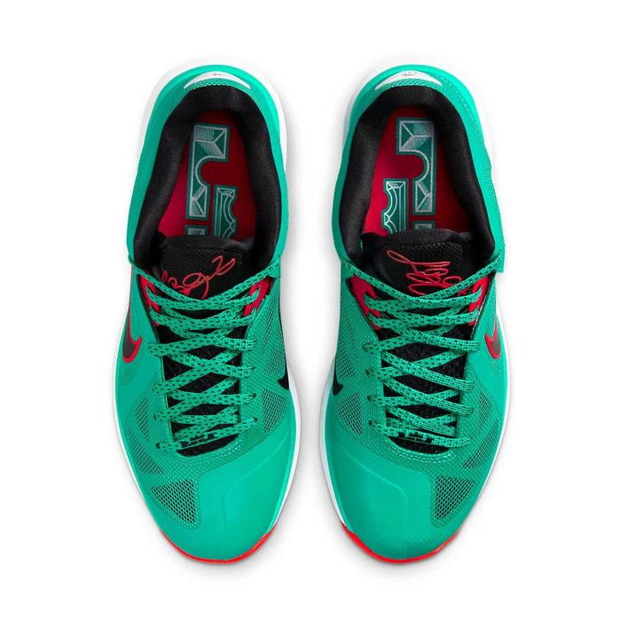 Liverpool FC Nike LeBron 9 Low