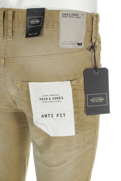 Оригинални мъжки дънки Jack & Jones