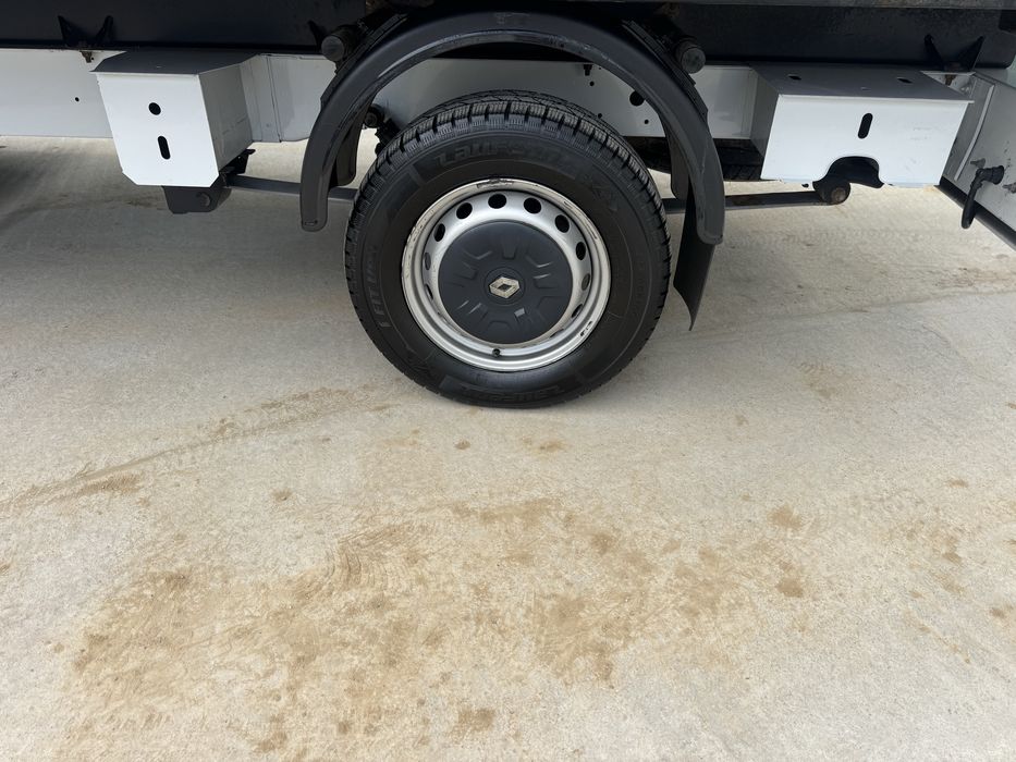 Renault Master 7 locuri/2022/90000 km/Basculabil/pos leasing