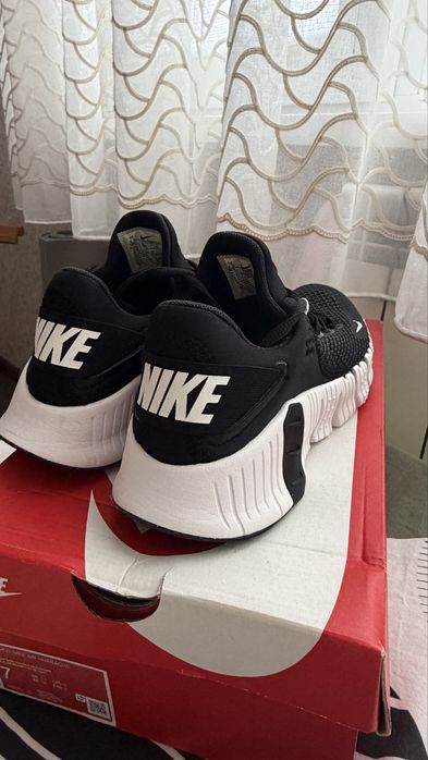 Маратонки Nike Free metcon 4