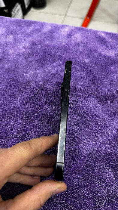 iphone 16pro на гарантии