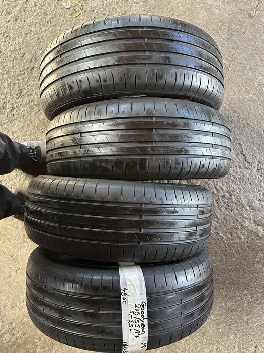 215 55 17 Goodyear an 2023