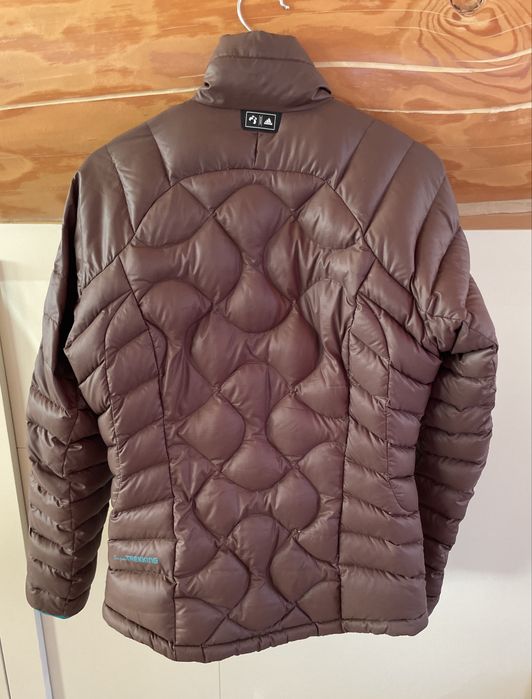 Geacă Adidas, umplutură puf de gâscă, mărime 36, culoare maro