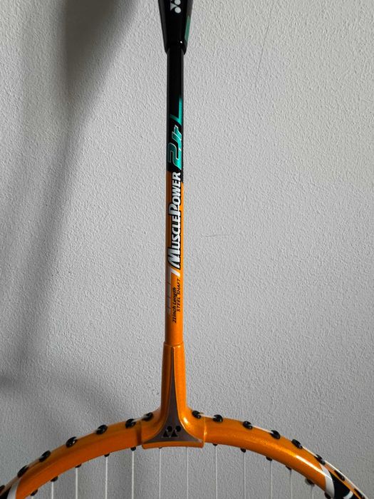 Rachetă badminton Yonex Muscle Power 2 Originală – cu husă
