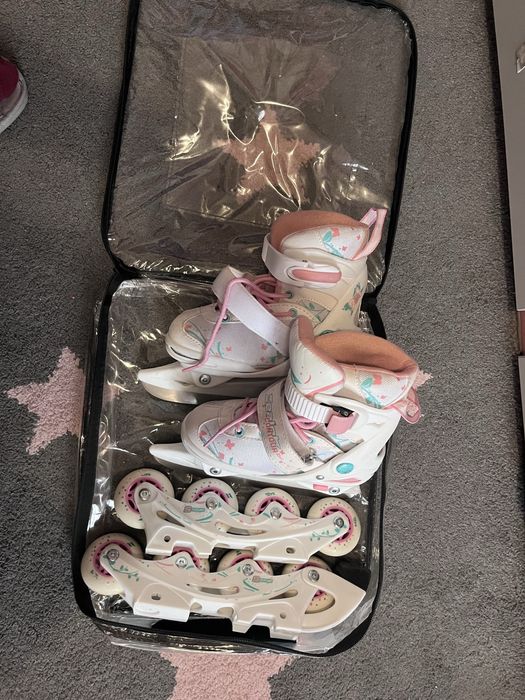Set role si patine fete 29-32 cm