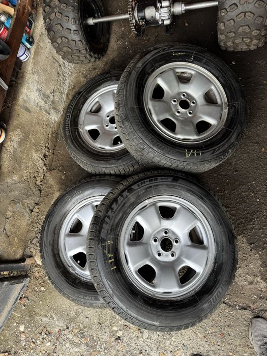 Джанти с зимни гуми Subaru