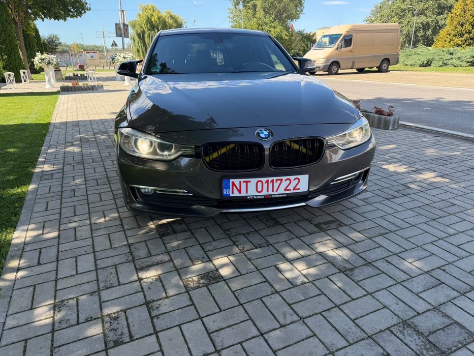 BMW  seria 3 , 2012