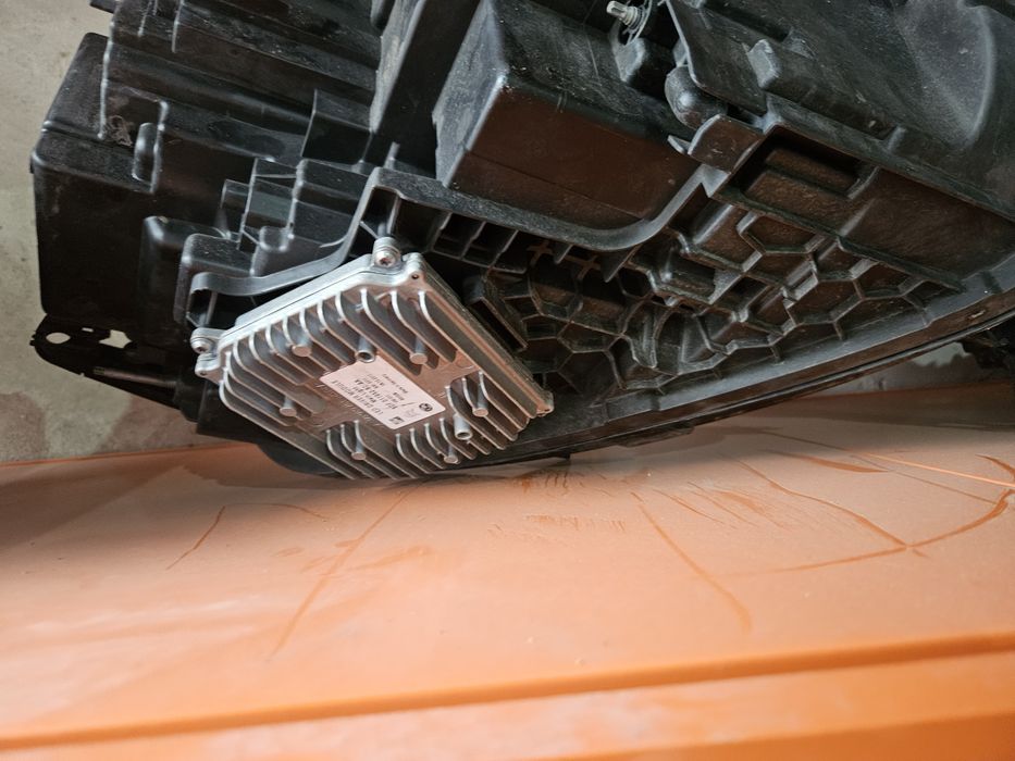 Ляв фар за Citroen C5 Aircross