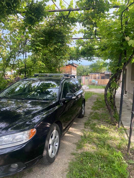 Volvo v 70 an 2010