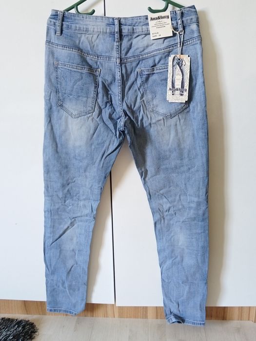 Дамски панталони и дънки