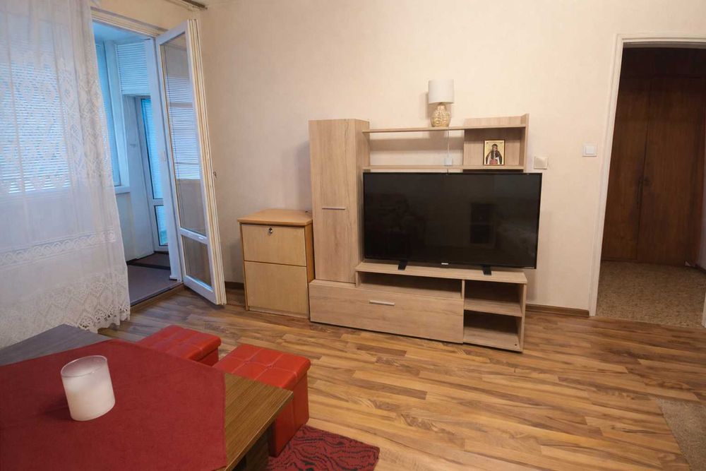 Дава се под наем Едностаен апартамент в София, Младост 3 - 42 кв.м за 398.82 € - Снимка #1