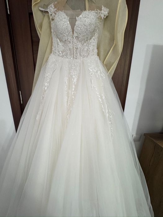 De vanzare Rochie mireasă !!