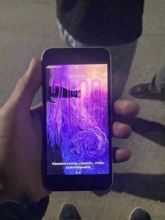 Айфон SE 64гб Акб 100