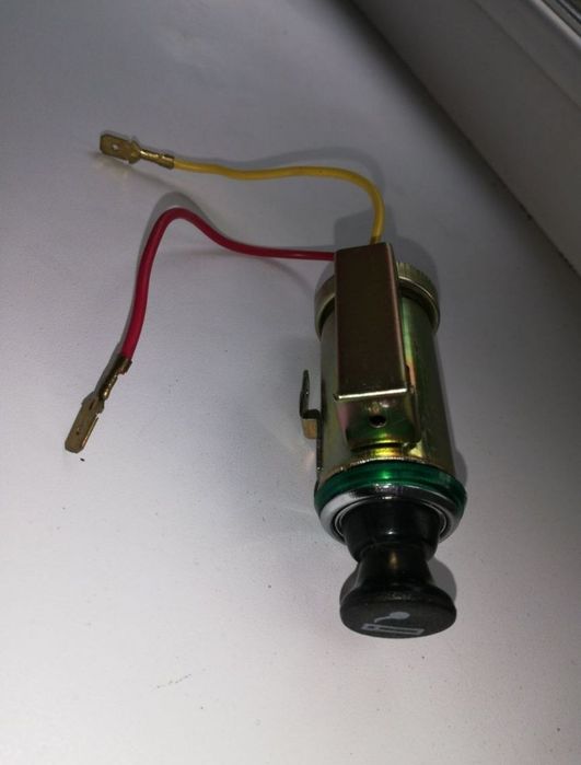 Продам прикуриватель для авто