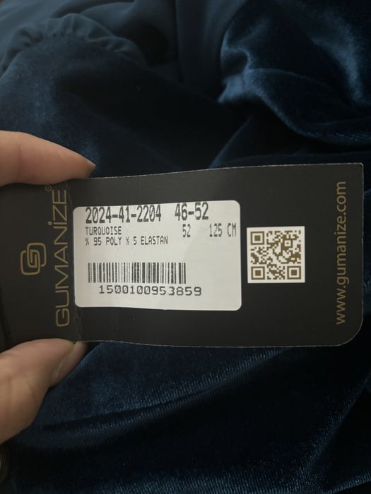 Продам платье новое