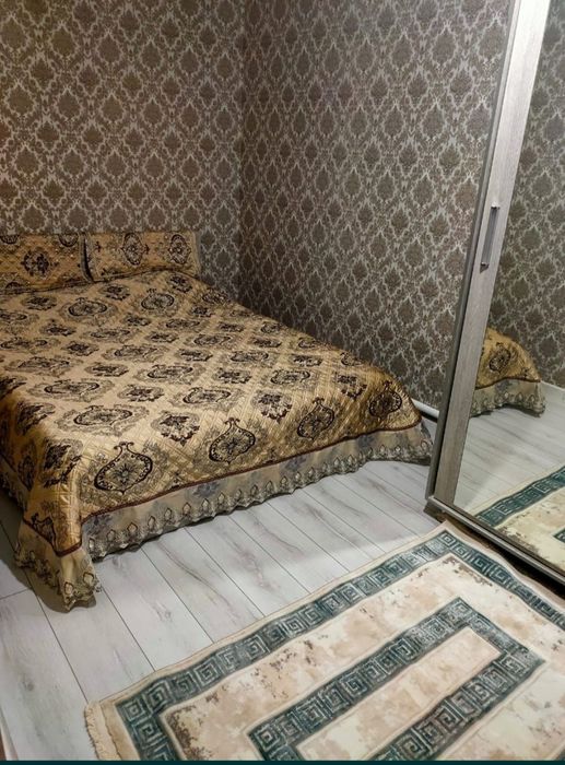 Продам 4 комнатную квартиру