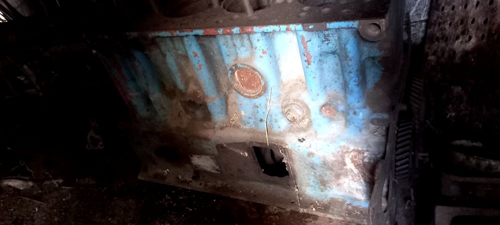 Блок цилиндров мтз