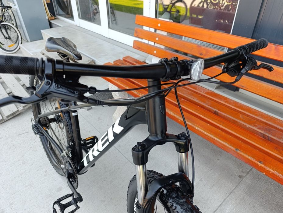 Планински велосипед TREK Marlin 5/29цола 17.5