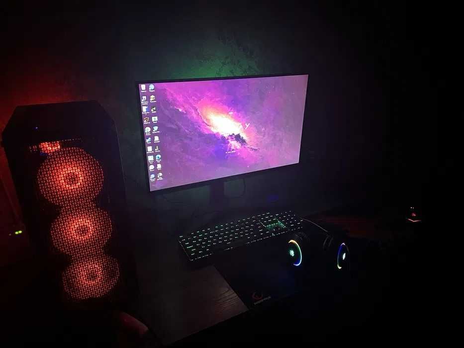 Продам Игровой компьютер в отличном состоянии! (Фулл комплект игровой)