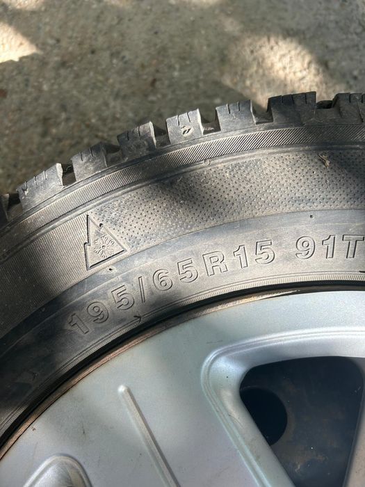 Cauciucuri m+s 195/65/r15