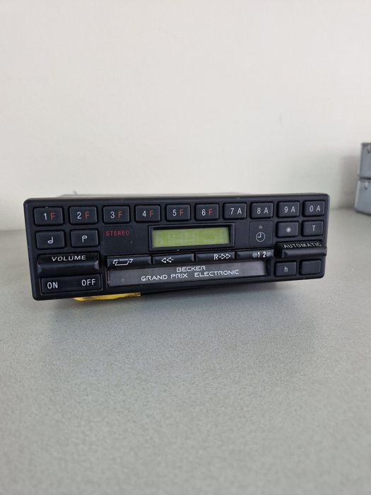 Касетофон  Becker  Grand prix